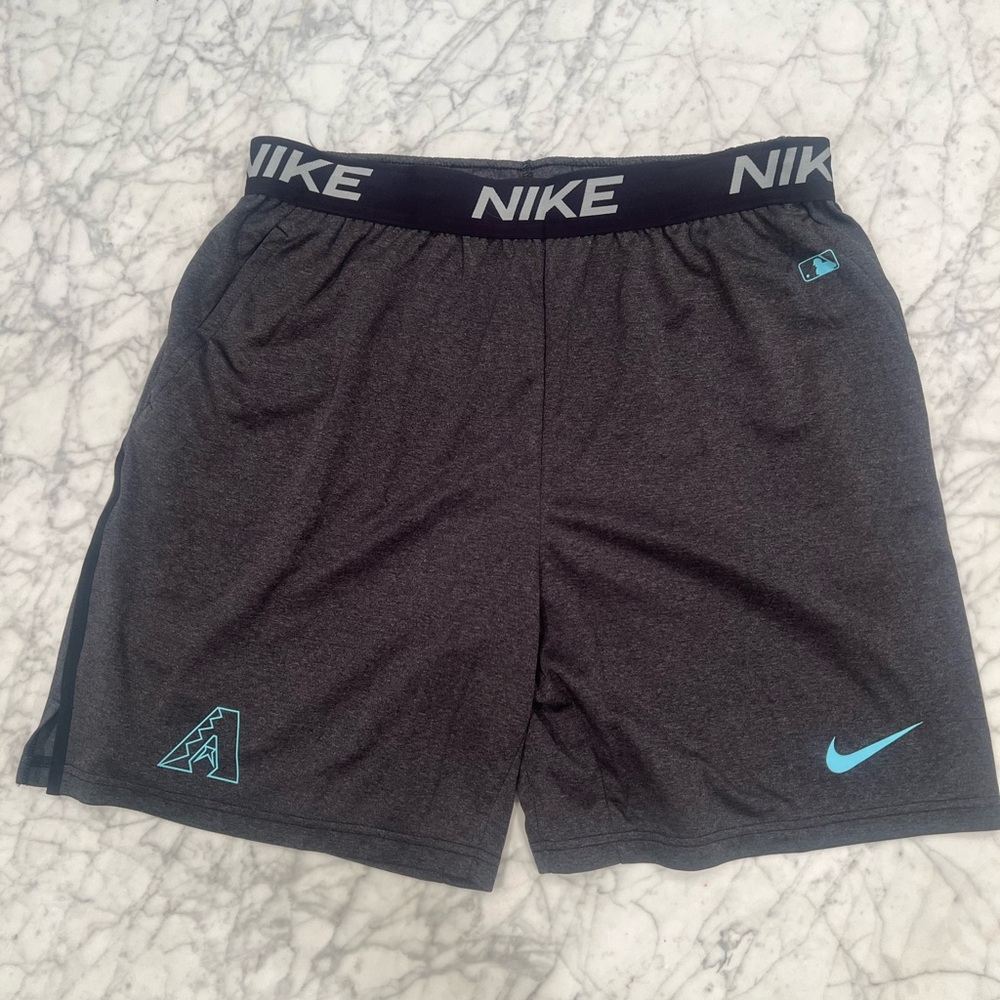 Nike Men's Gray Dri-Fit Shorts Arizona Diamondbacks